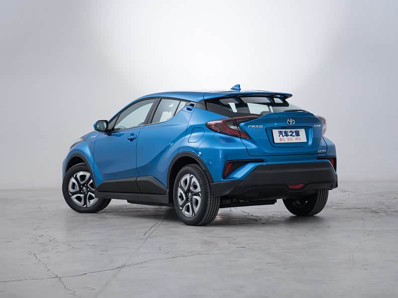 广汽丰田 丰田c-hr ev 2020款 尊贵天窗版