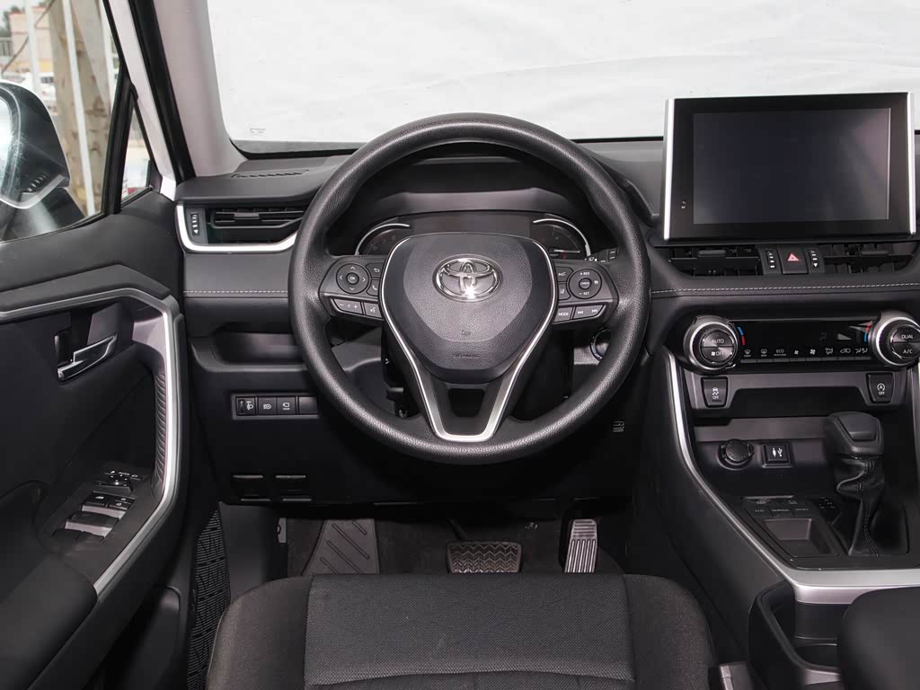 一汽丰田 rav4荣放 2022款 2.0l cvt两驱风尚版