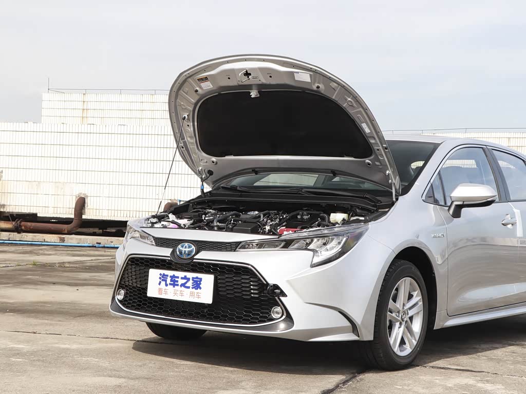 广汽丰田 雷凌 2021款 双擎 1.8h e-cvt科技版