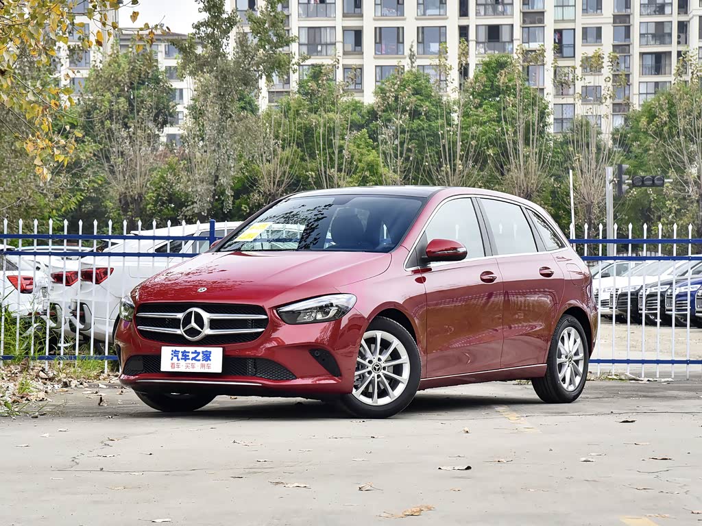 奔驰(进口) 奔驰b级 2021款 b 200 时尚型