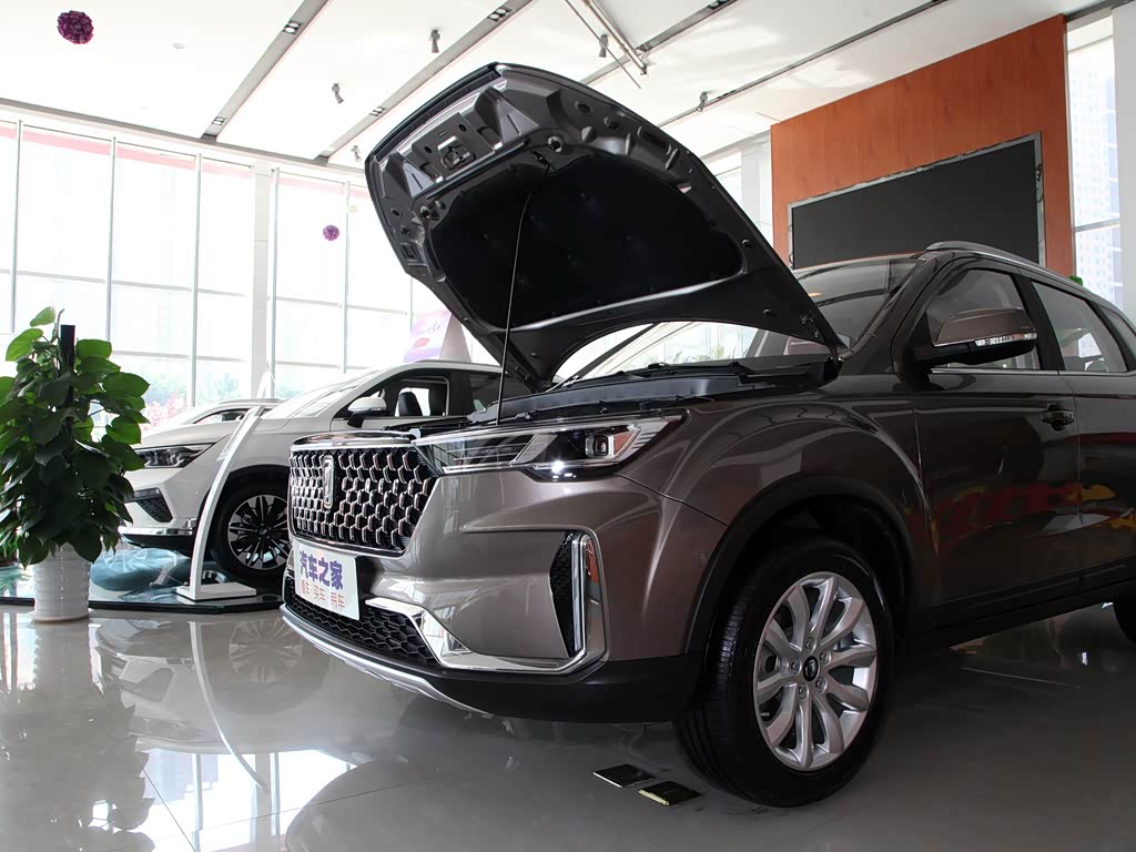 一汽奔腾 奔腾t33 2019款 1.6l 手动豪华型 国vi