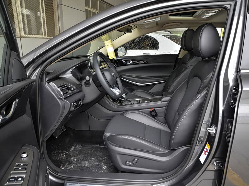 长安汽车 锐程cc 2021款 蓝鲸版 1.5t dct豪华型