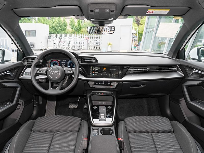 一汽奥迪 奥迪a3 2023款 改款 sportback 35 tfsi 进取运动型