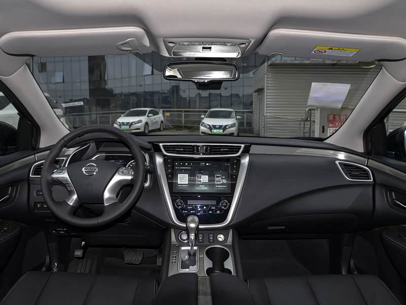 东风日产 楼兰 2021款 2.5 s/c hev xe 四驱混动智联尊尚版