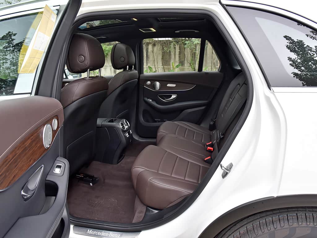 北京奔驰 奔驰glc 2021款 glc 300 l 4matic 动感型