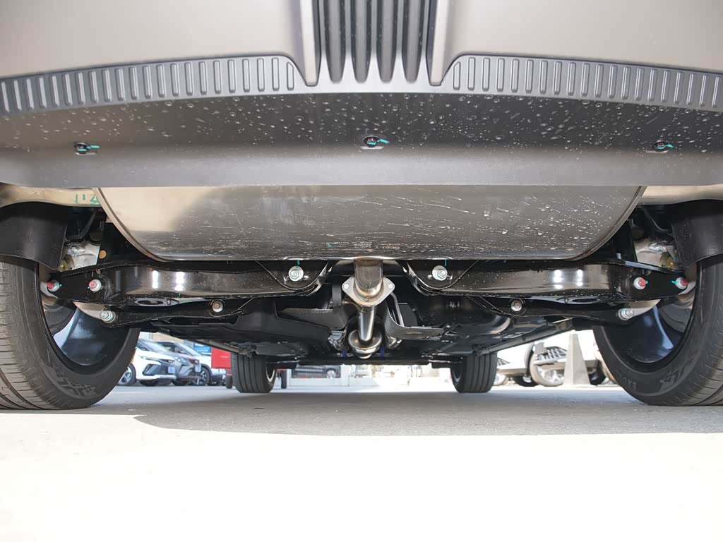 吉利汽车 博越l 2023款 2.0td dct尊贵型