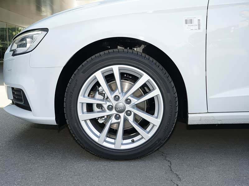 一汽-大众奥迪 奥迪a3 2020款 sportback 35 tfsi 进取型 国vi