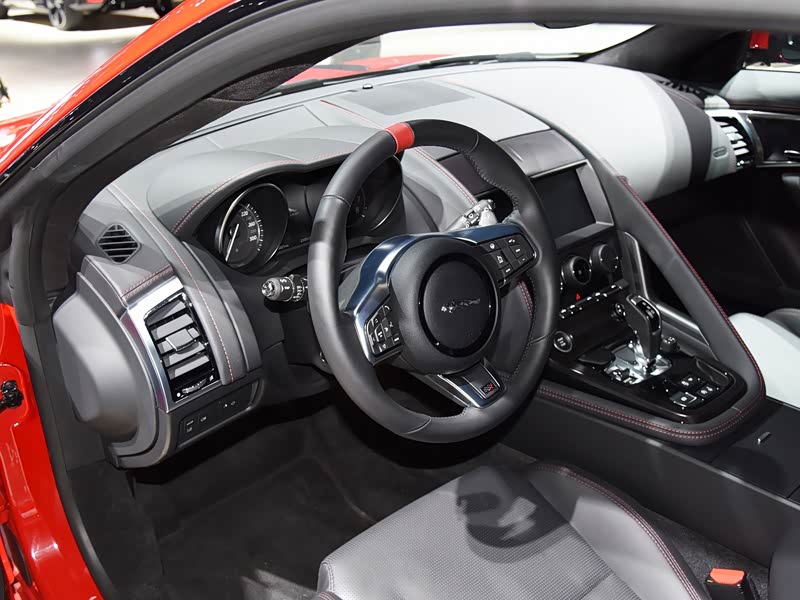 捷豹 捷豹f-type 2019款 chequered flag edition