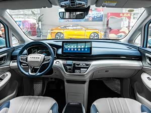 荣威imax8现1858万起欢迎到店垂询