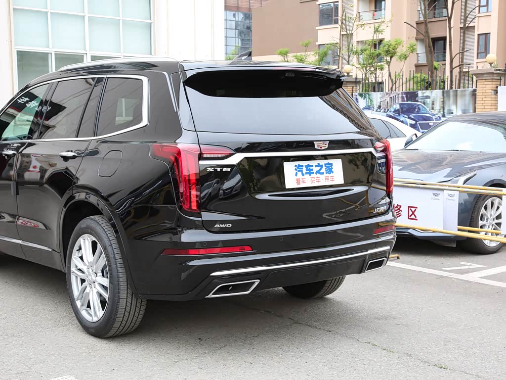 上汽通用凯迪拉克 凯迪拉克xt6 2022款 2.0t 七座四驱豪华型标准版