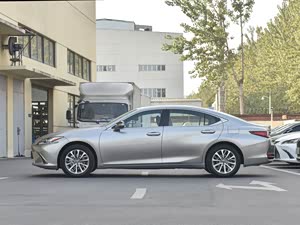 5万 可试乘试驾 详询:4009300937_汽车之家