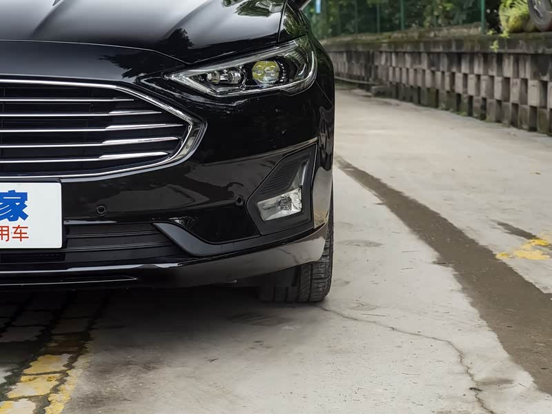 长安福特 蒙迪欧 2020款 ecoboost 200 豪华型 星际黑 其它细节