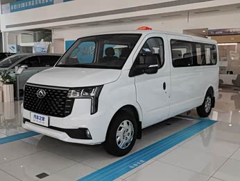 6mt 短轴超低顶127ps 7/8/9座 报价】新途v80图片_配置_上汽大通官方