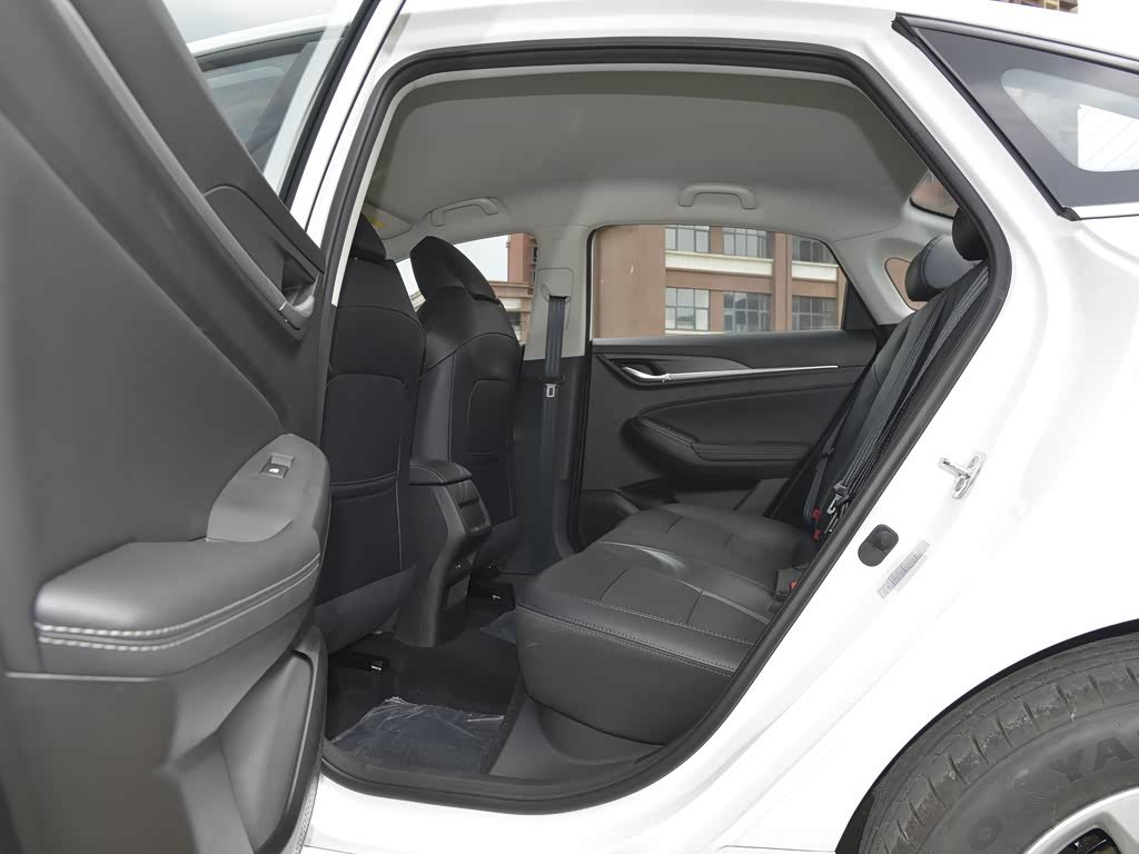 【图解图片_贵阳京黔盛长安官方直营店逸动图片】-汽车之家