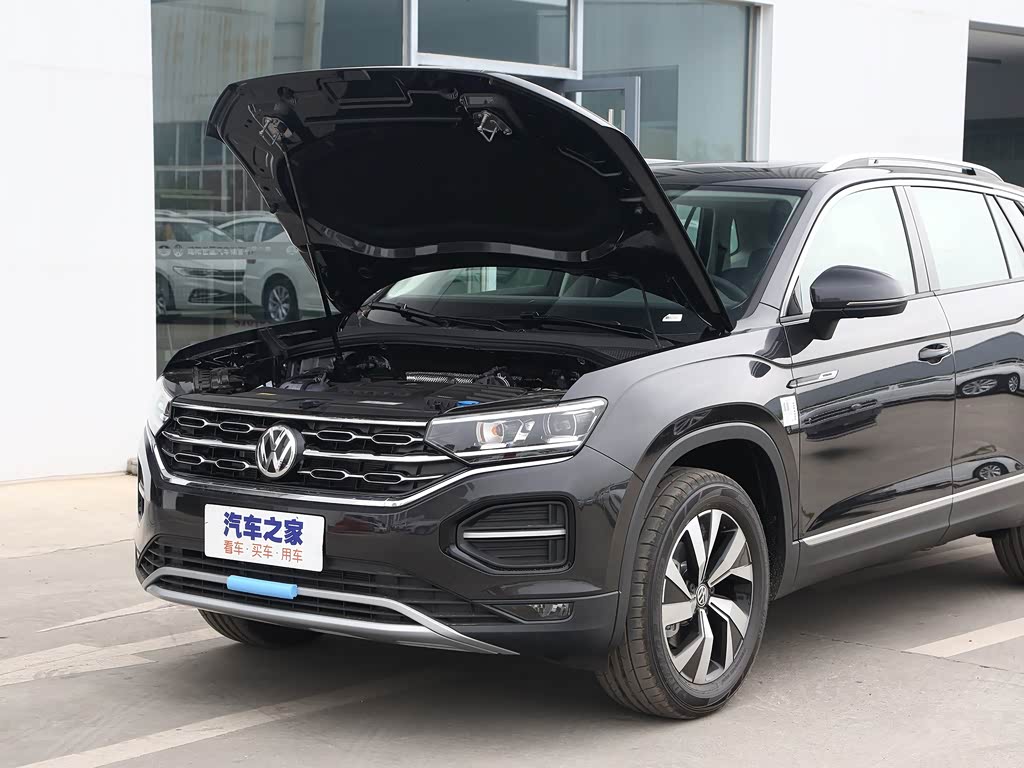 一汽-大众 探岳 2020款 330tsi 两驱豪华智联版