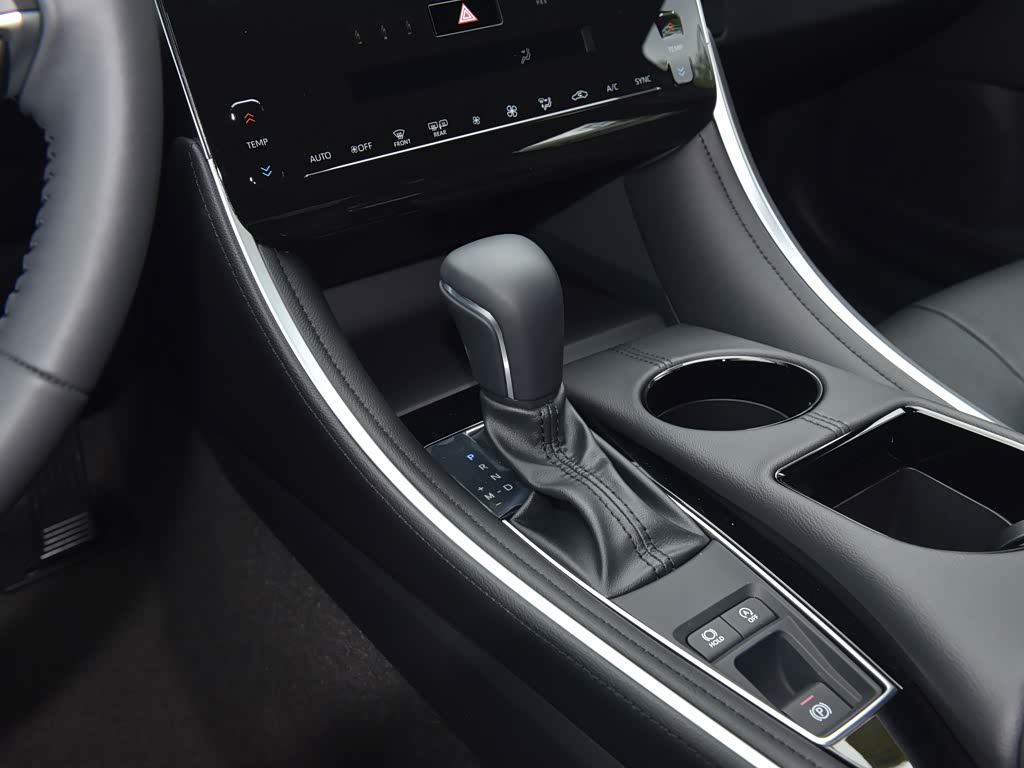 一汽丰田 亚洲龙 2022款 2.0l xle尊享版