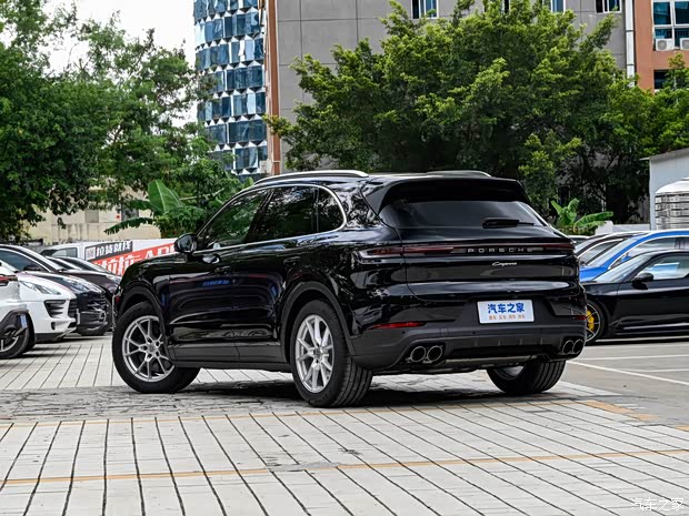 卡宴欢迎垂询购车价923万元起售