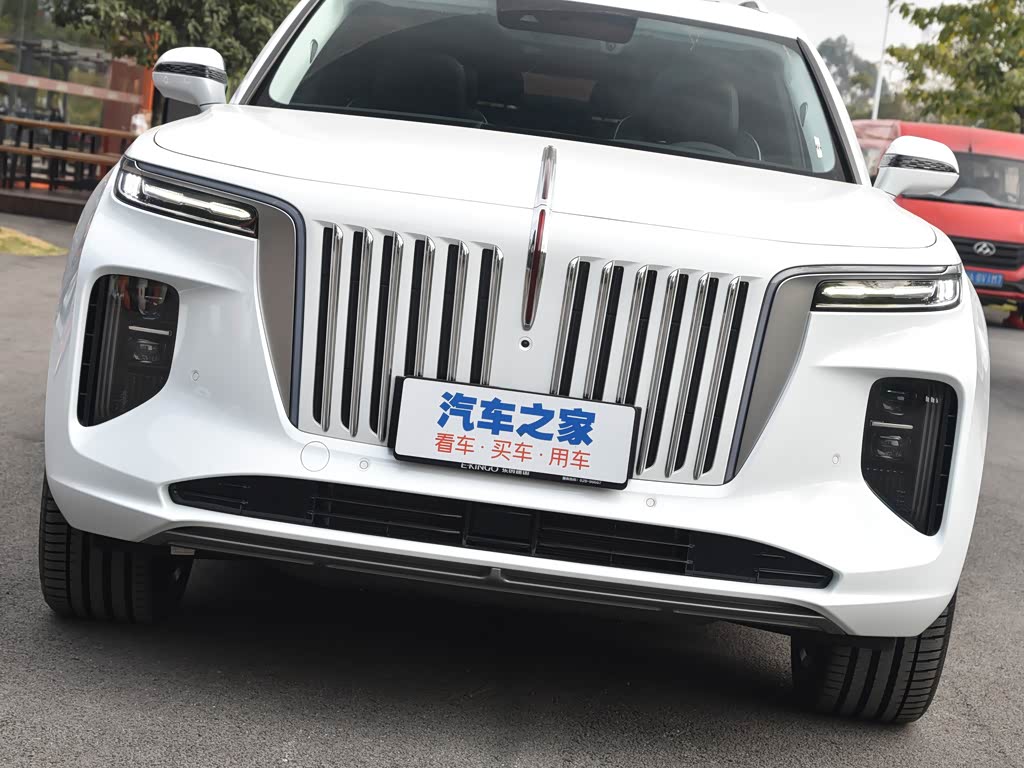 一汽红旗 红旗e-hs9 2022款 690km 旗悦版 七座