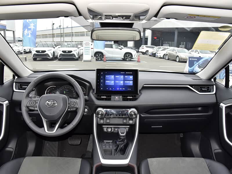 一汽丰田 rav4荣放 2022款 2.0l cvt四驱风尚plus版