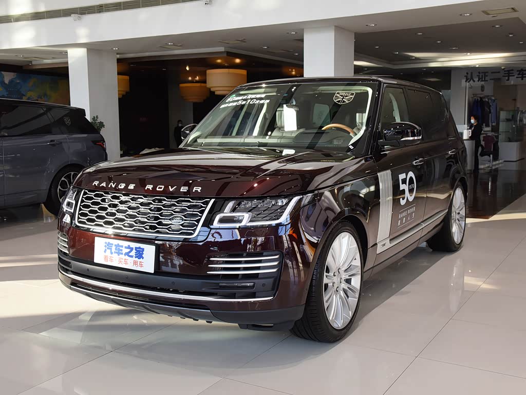 路虎(进口) 揽胜 2021款 3.0 l6 传世加长经典版