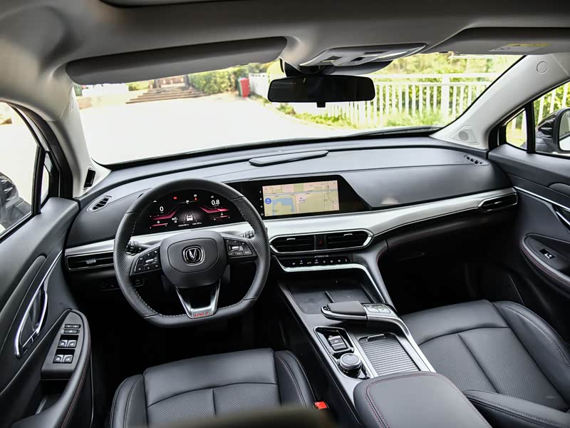 长安汽车 长安uni-t 2020款 1.5t 旗舰型