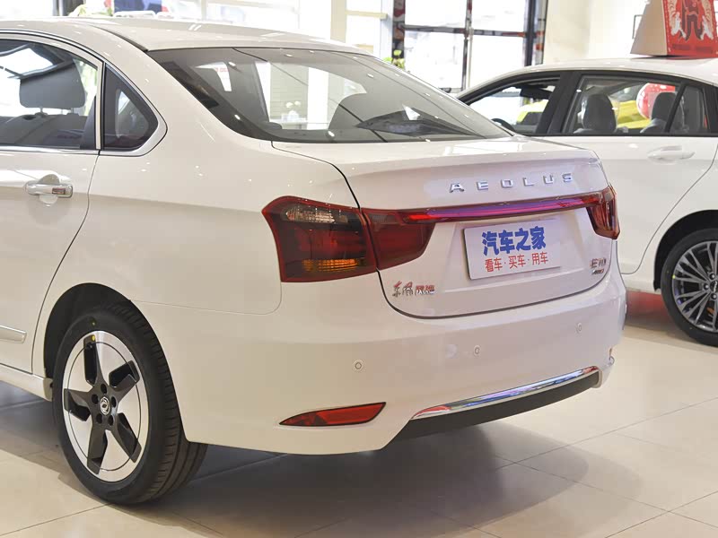 上海金益诚东风风神>东风乘用车>东风风神e70>2021款改款三500超享版>