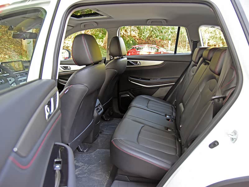 长安汽车 长安cs75 2021款 荣耀百万版 280t dct豪华型