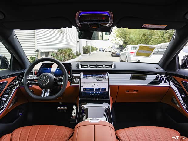 促奔驰s级现直降8万欢迎垂询