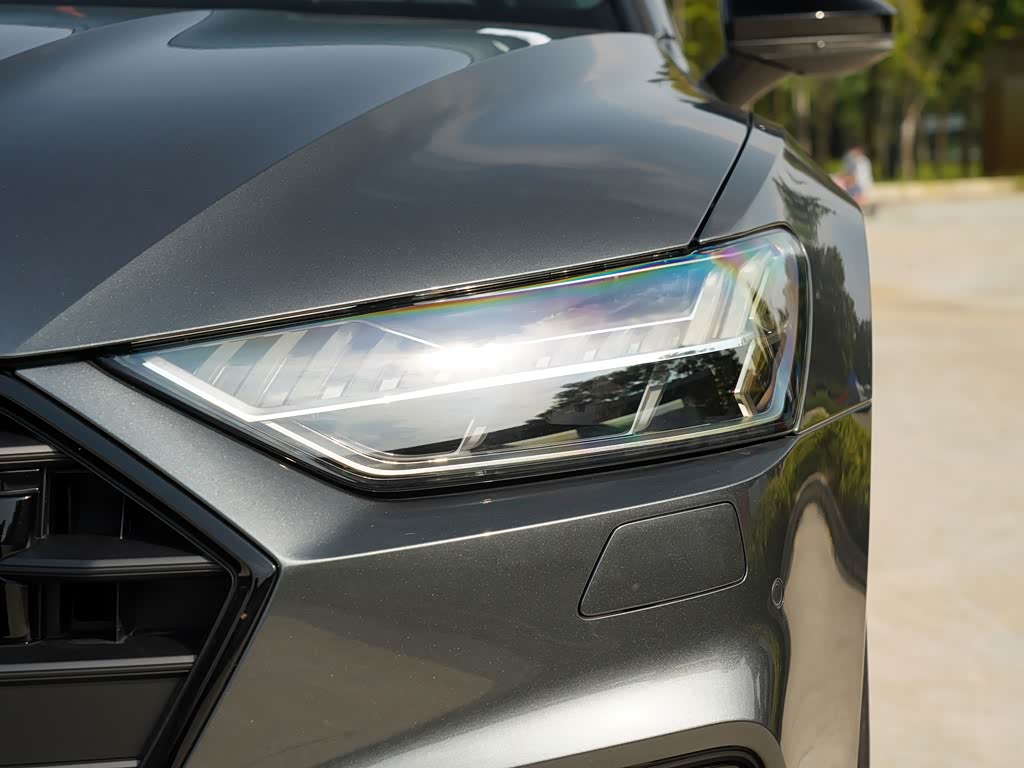 奥迪(进口) 奥迪a7 2022款 45 tfsi 尊享型