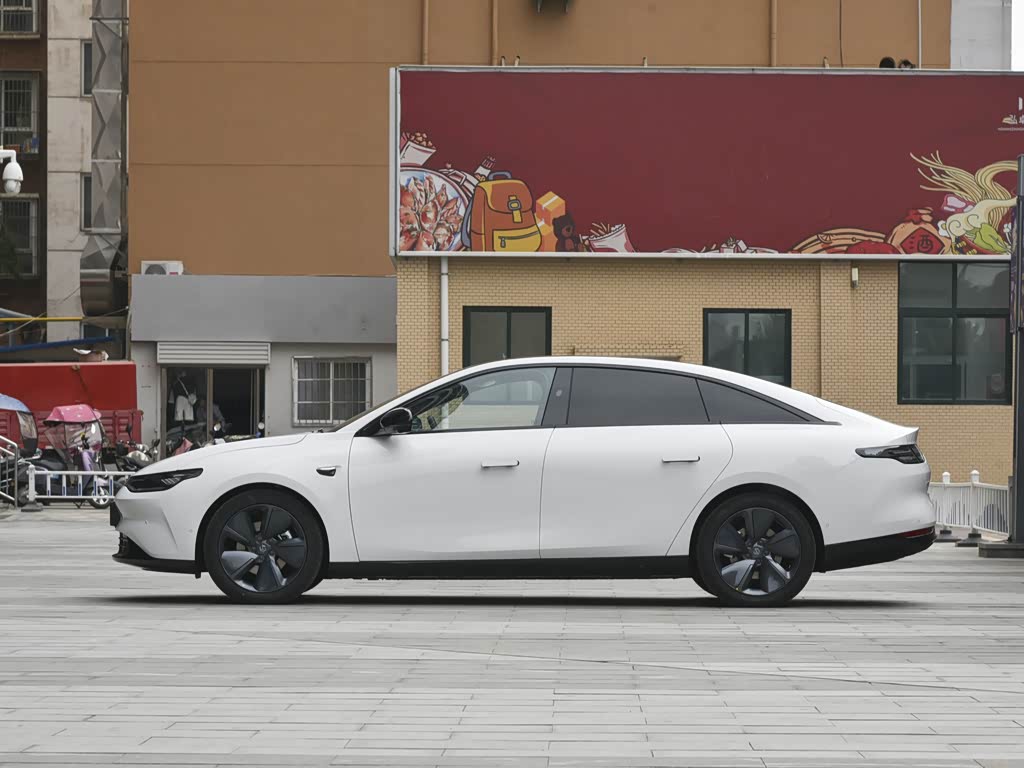 零跑汽车 零跑c01 2022款 后驱长续航版