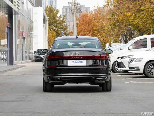 帕萨特限时优惠高达4.2万 欢迎垂询