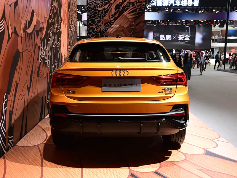 一汽-大众奥迪 奥迪q3 sportback 2020款 45 tfsi quattro 豪华型