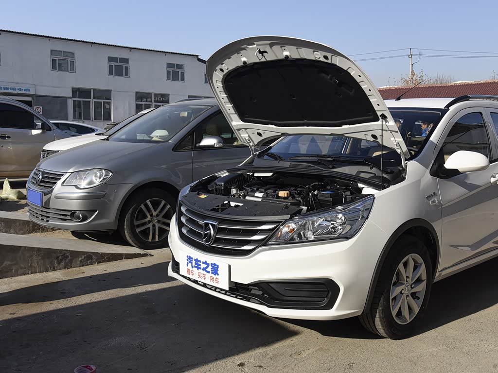 上汽通用五菱 宝骏310w 2020款 1.5l 自动乐享型 国vi