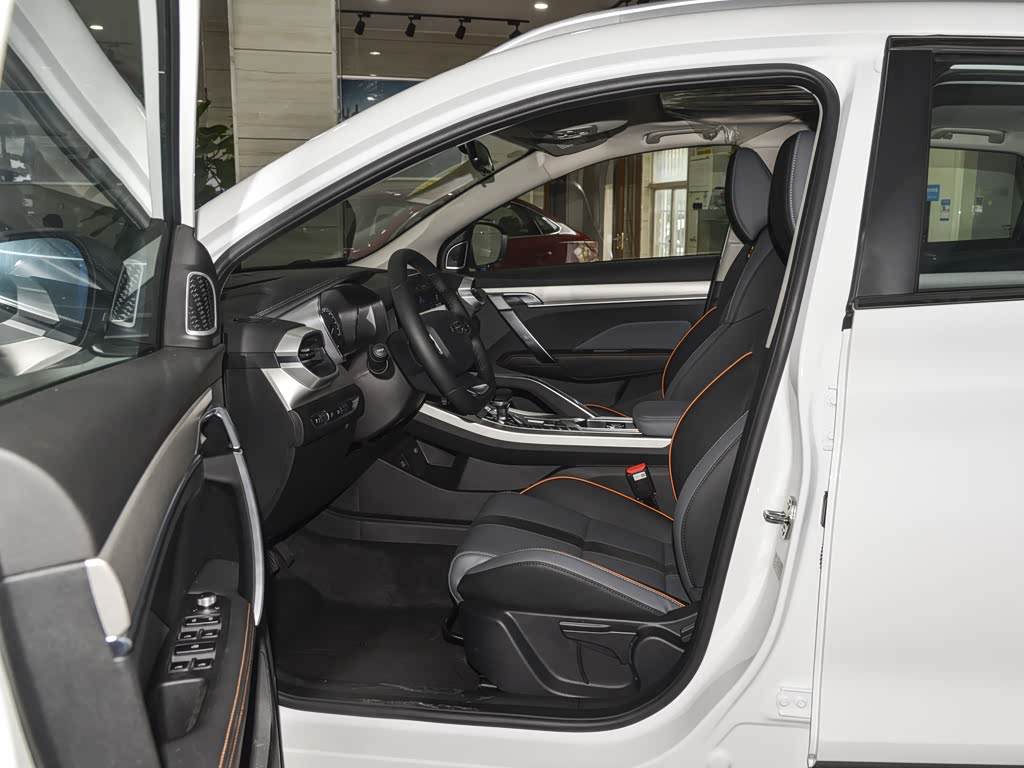 吉利汽车 缤越 2023款 1.5t dct铂金版