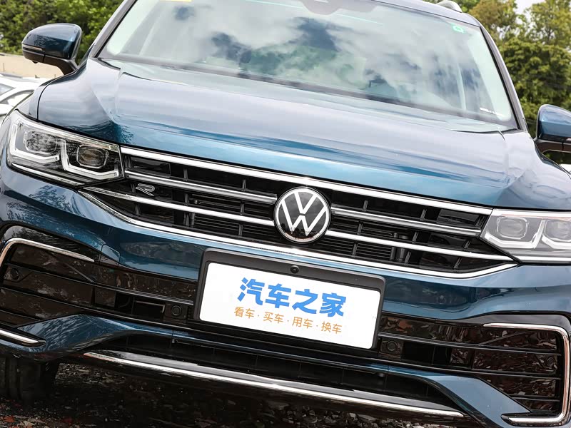 上汽大众 途观l 2023款 改款 380tsi 自动四驱r-line旗舰版7座