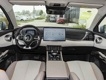 2023款 冠军版 510km 卓越型