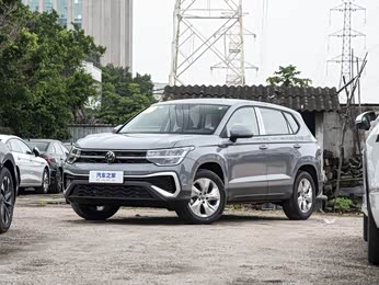 【2024款 300tsi 两驱新月版 报价】途岳图片_配置_上汽大众怀化兰天