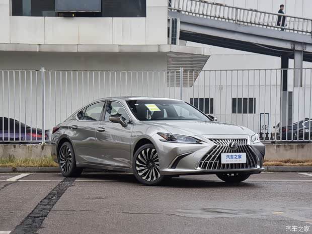 雷克萨斯es欢迎垂询 优惠高达5万