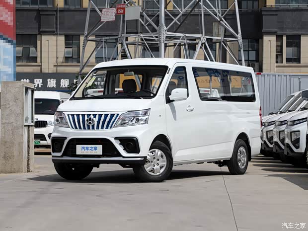 【图】长安睿行em80欢迎垂询 11.99万起售 详询:4001720831_汽车之家