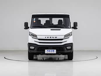 依维柯得意 2023款 2.8t a37m2聚财版长轴中顶双胎手动门10-17座