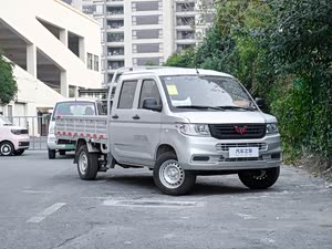 五菱荣光新卡价格稳定 售价4.98万元起