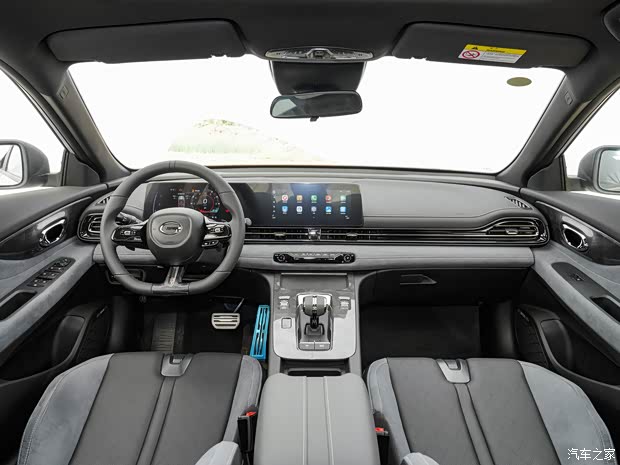 影豹限时优惠 店内让利高达2.4万元