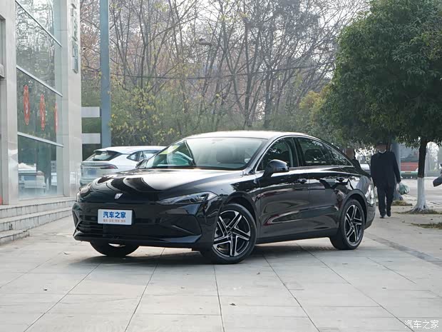 选择上汽荣威的五大理由 最有眼光的你一定不会错过我!