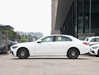 【2024款 改款二 c 260 l 运动版 报价】奔驰c级图片