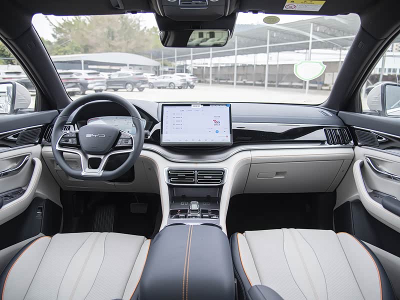 比亚迪 宋plus新能源 2024款 荣耀版 dm-i 150km 旗舰plus