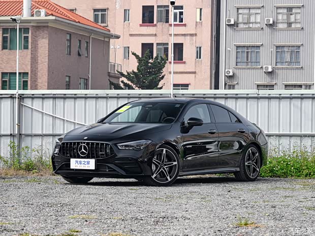 奔驰cla级amg售4498万元起欢迎试驾