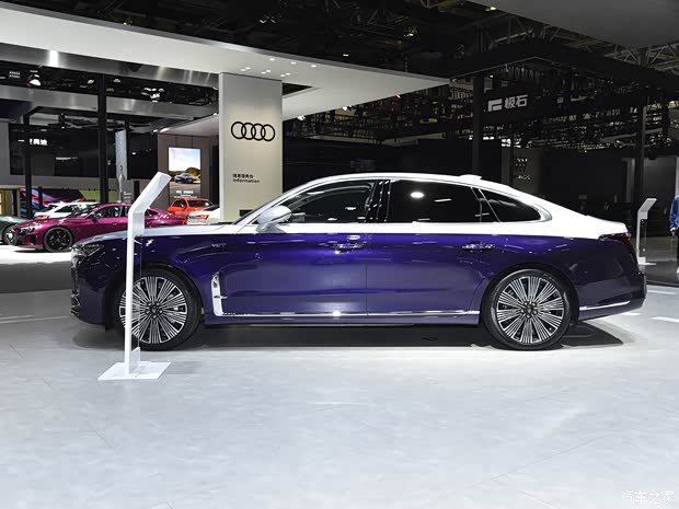 红旗h9欢迎到店品鉴 售价27.98万元起