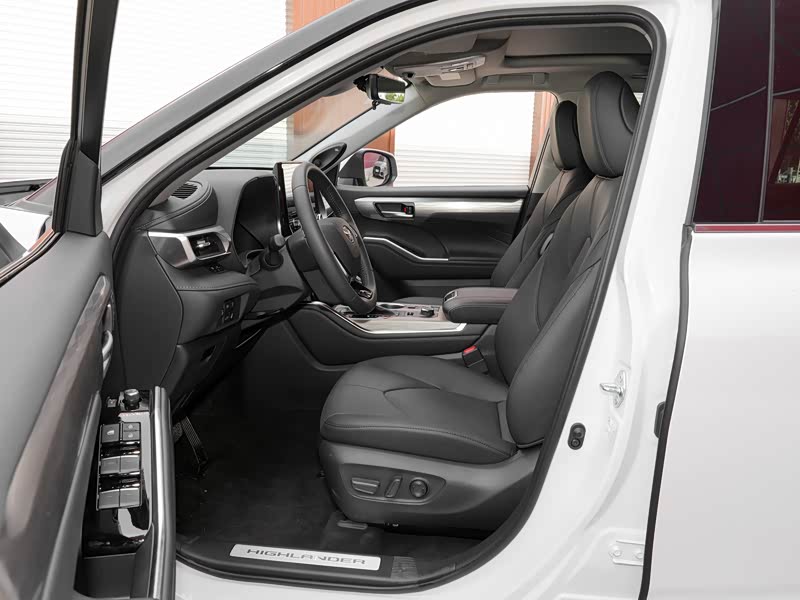 广汽丰田金时店>广汽丰田>汉兰达>2024款380t四驱至尊型7座>车厢座椅>