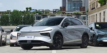 小鹏G7正价销售19.58万起 可试乘试驾