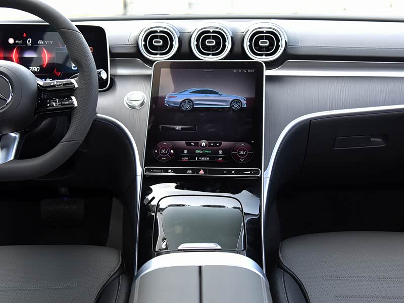 北京奔驰 奔驰c级 2022款 c 260 l 运动版 中控方向盘已经是最后一张